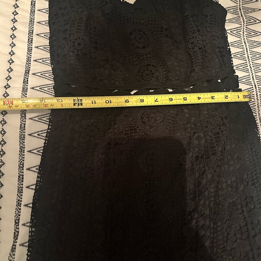 💋🌹NWT!! Lulu's Black Lace Midi Dress - Picture 9 of 9